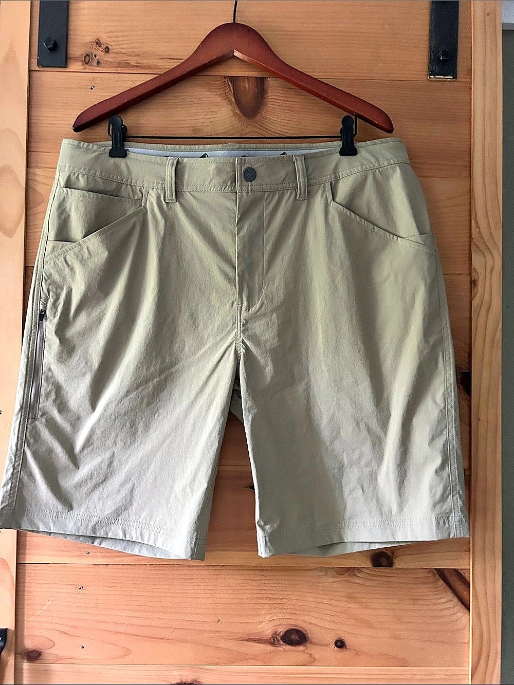 Stio Ascent Shorts Men's Hybrid Shorts Green Size 38 Like New